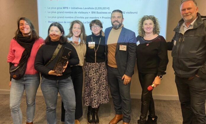 01AAF2C7-ECFC-4C59-8488-83CAE0E31F9C_r2_c2_processed_by_imagy